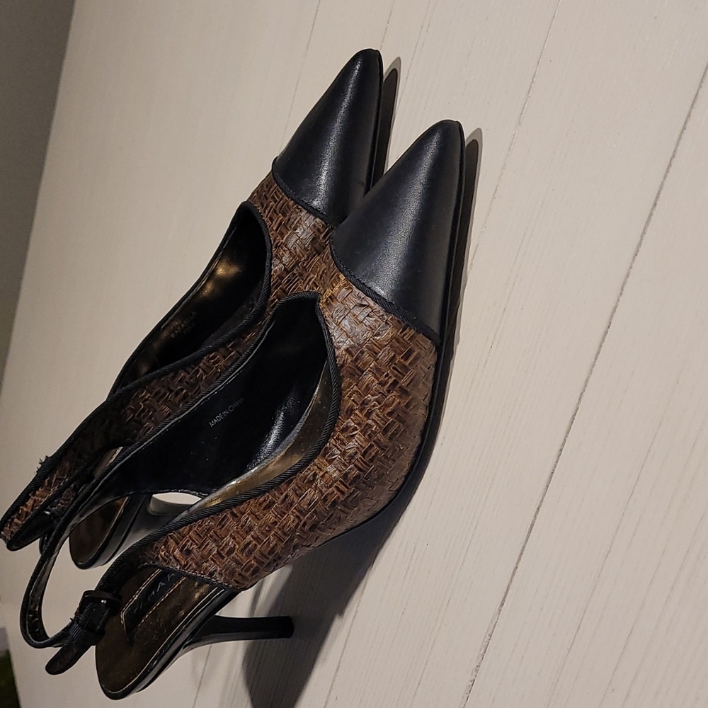 Womens shoes